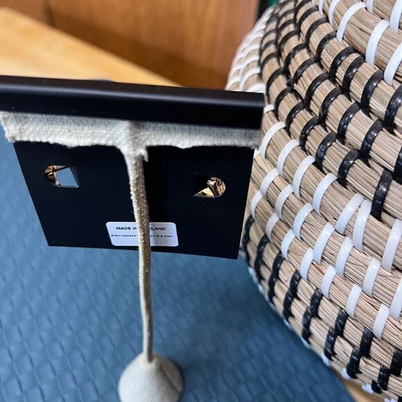 NWT Coach Signature Gold Lever Back Earrings With Crystal Stud Accents #TSER - Picture 7 of 8